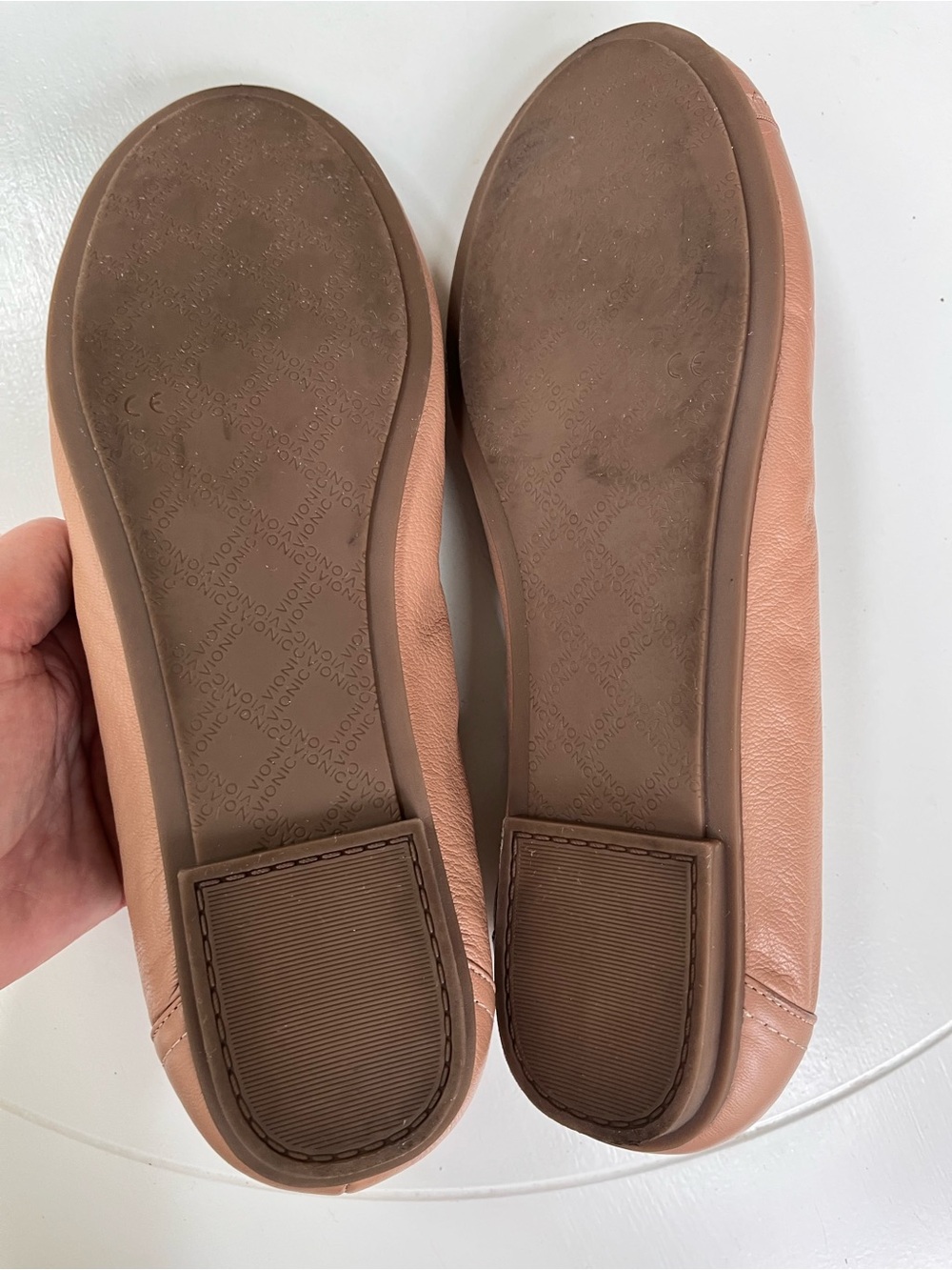 Vionic Women's Leather Ballet Flats in Neutral Tan Tone - Picture 8 of 9